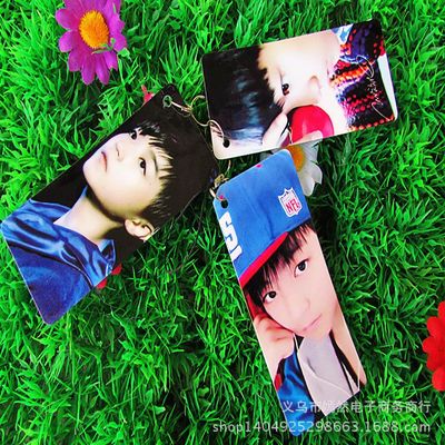 动漫明星手机串卡与挂件 EXO手机链等周边商品的批发市场探秘